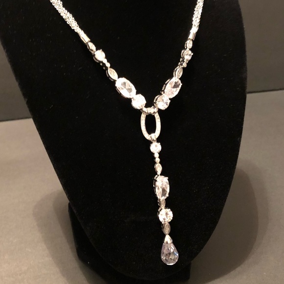 No Makers Mark Jewelry - Silver Tone Crystal Drop Necklace